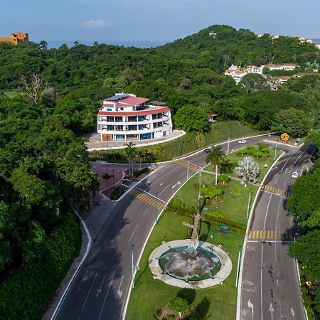 La Loma Suites Икстапа Екстериор снимка