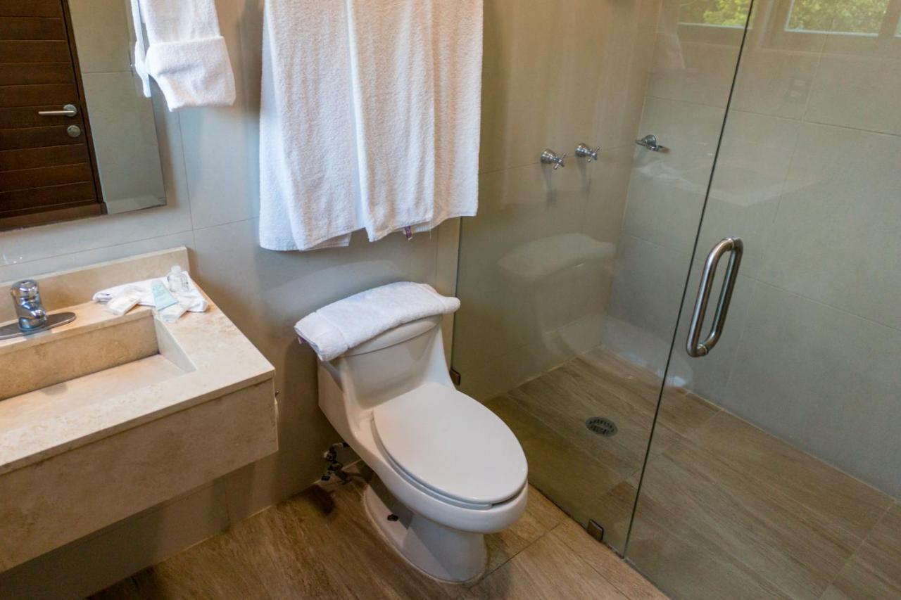 La Loma Suites Икстапа Екстериор снимка