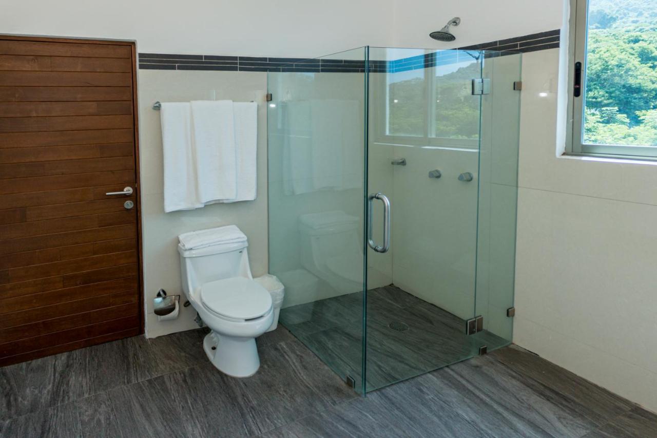 La Loma Suites Икстапа Екстериор снимка
