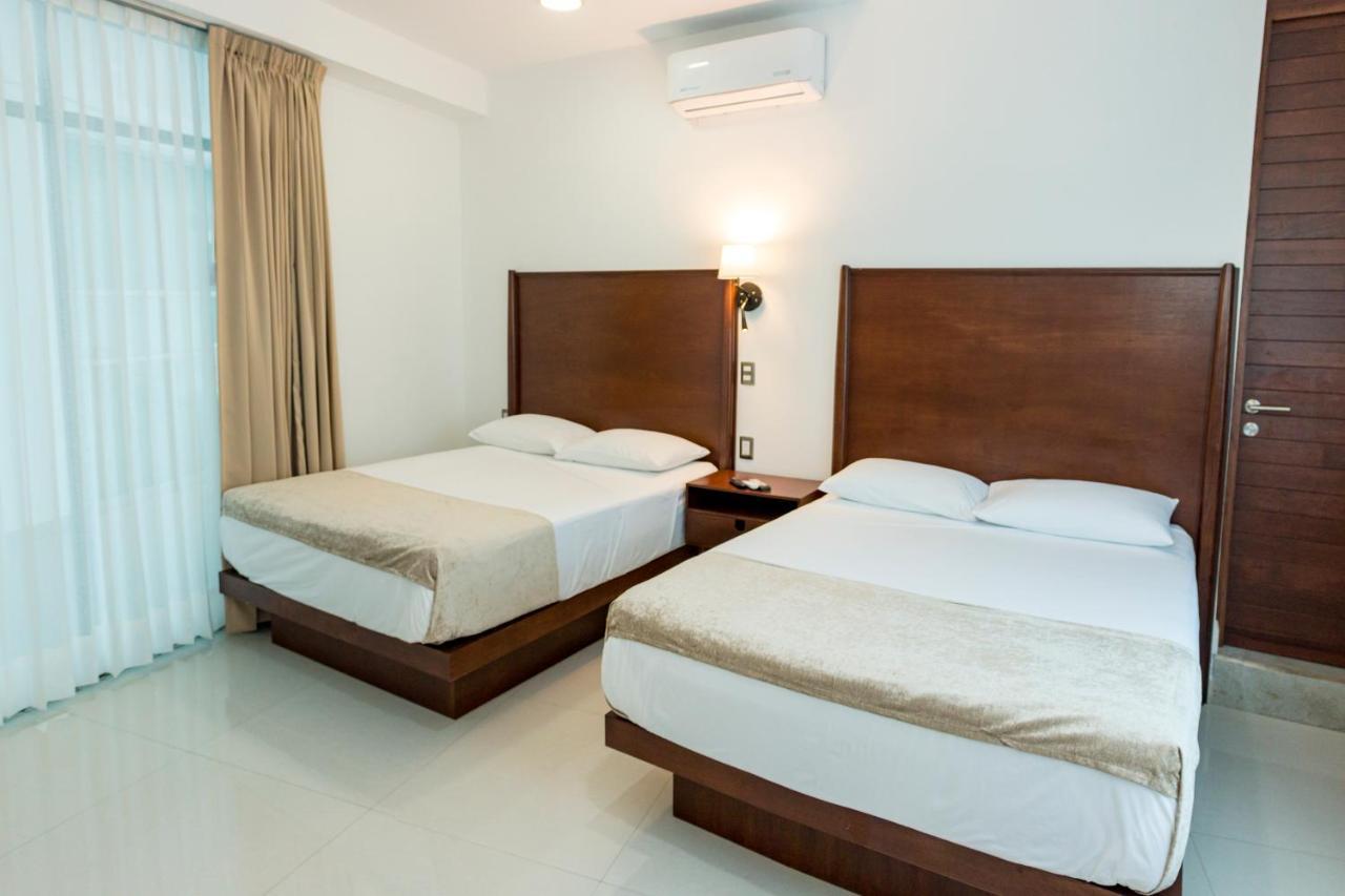 La Loma Suites Икстапа Екстериор снимка