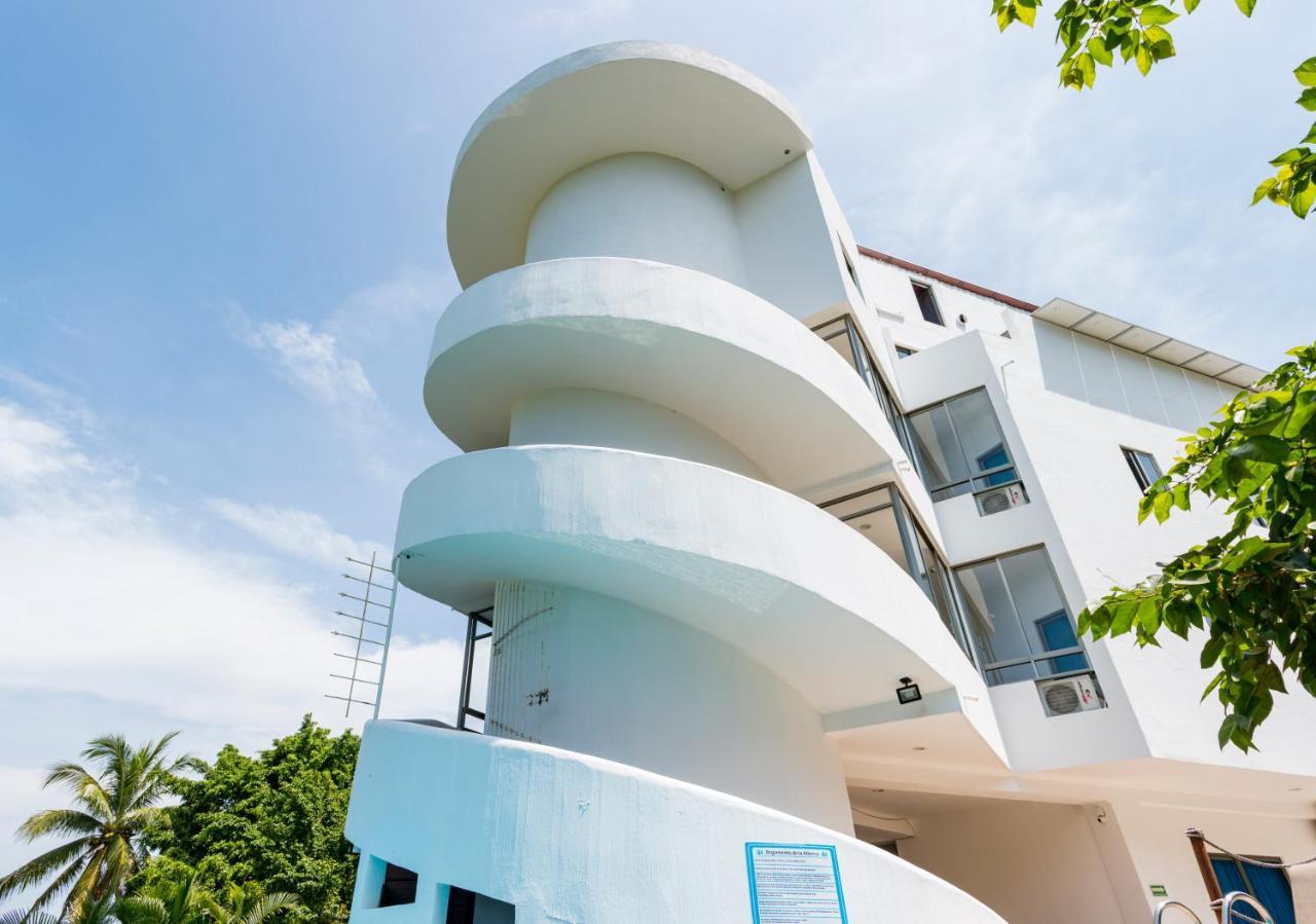 La Loma Suites Икстапа Екстериор снимка