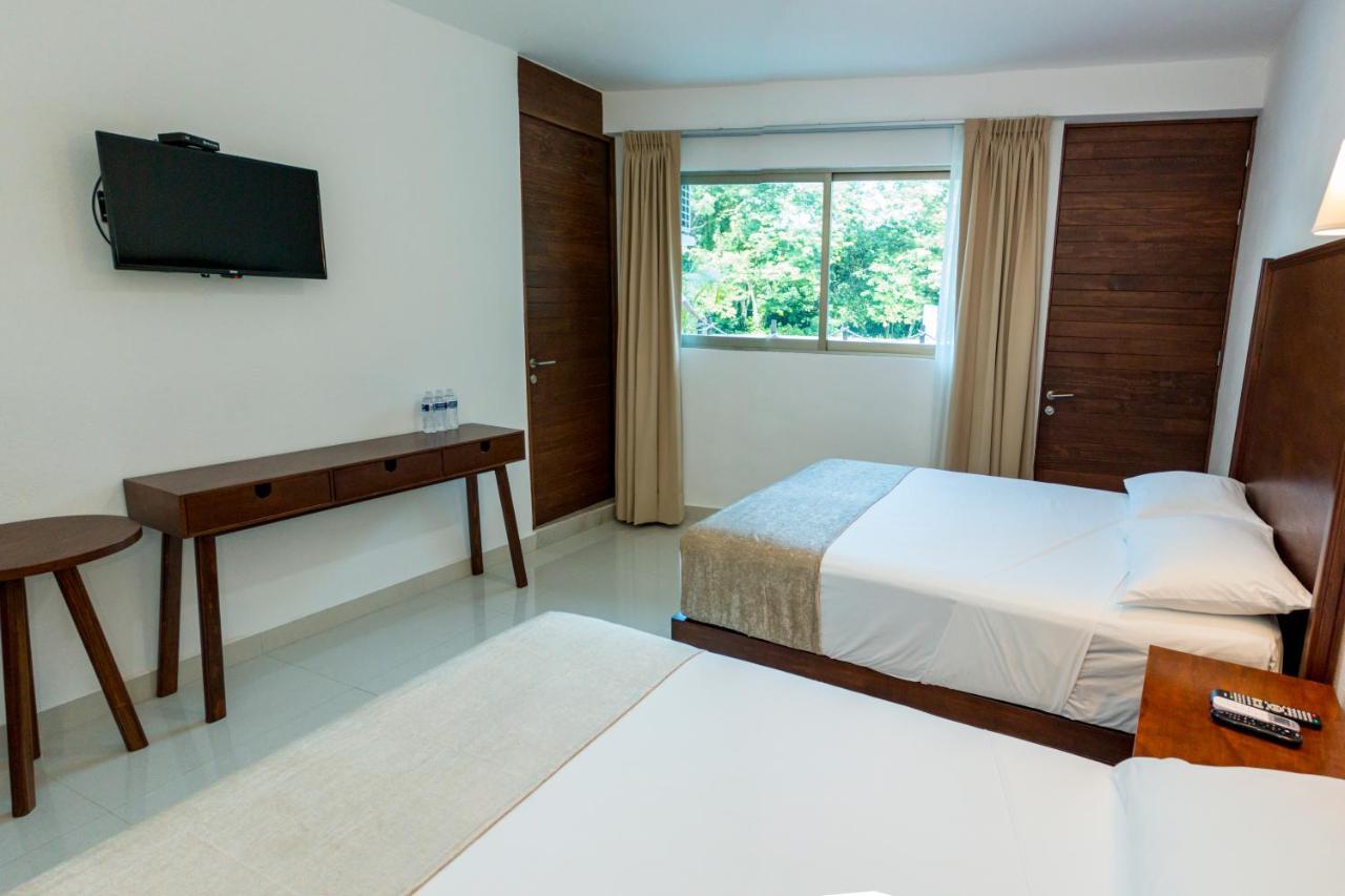 La Loma Suites Икстапа Екстериор снимка